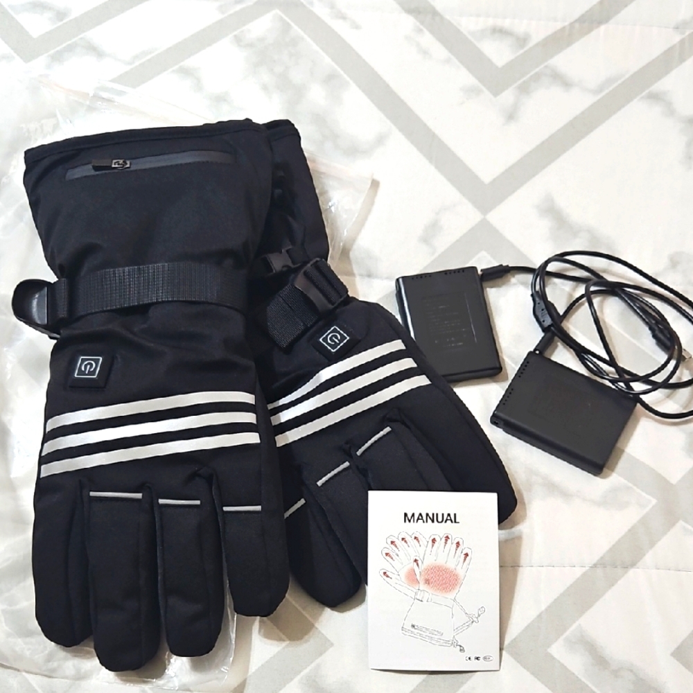 Heated Black Gloves